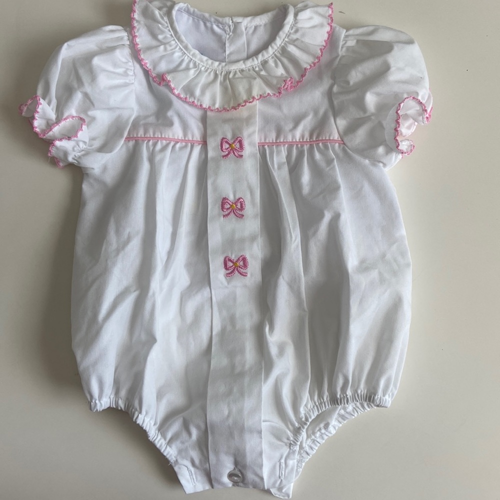 Anavini hand smocked white and pink girls, bubble outfit, size 6 months